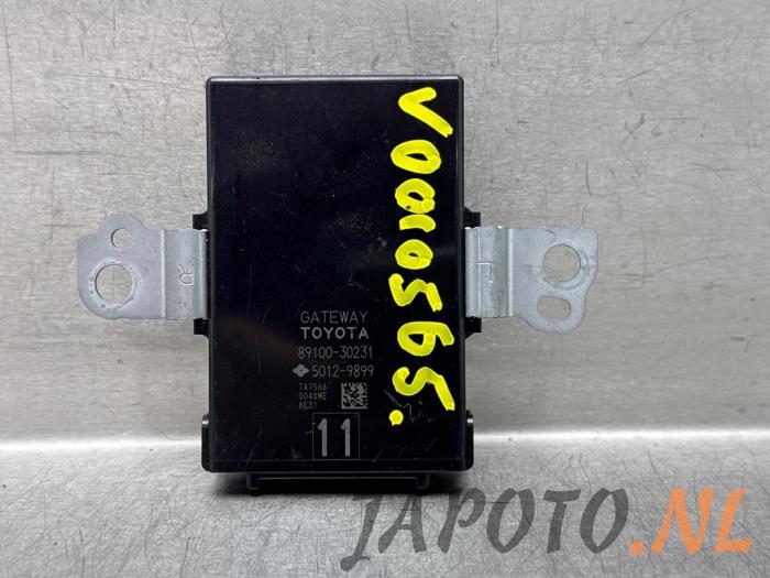 Gebruikte Computer Diversen Lexus IS (E3) 300h 2.5 16V Prijs € 41,95 Margeregeling aangeboden door Japoto Parts B.V.