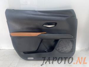 Gebruikte Portierbekleding 4Deurs links-voor Lexus UX 250h 2.0 16V Prijs € 99,95 Margeregeling aangeboden door Japoto Parts B.V.