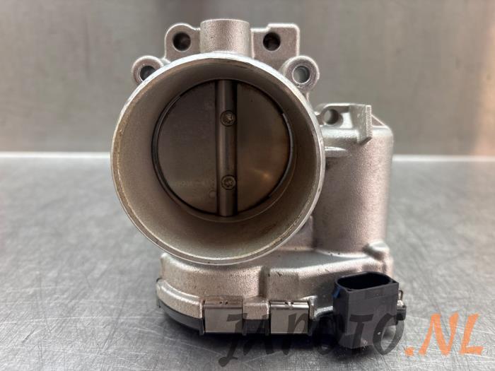 Gebruikte Gasklephuis Hyundai i30 Fastback (PDEBA/PEDBC) 2.0 N Turbo 16V Prijs € 104,99 Margeregeling aangeboden door Japoto Parts B.V.
