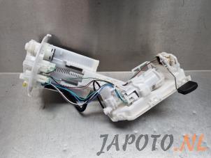 Gebruikte Tank element Pomp Lexus UX 250h 2.0 16V Prijs € 262,45 Margeregeling aangeboden door Japoto Parts B.V.