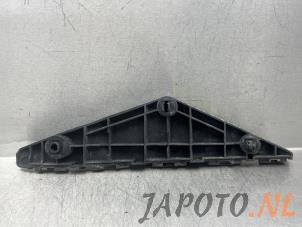 Gebruikte Bumpersteun links-voor Toyota Avensis (T27) 1.8 16V VVT-i Prijs € 14,99 Margeregeling aangeboden door Japoto Parts B.V.