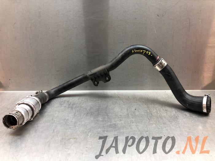 Gebruikte Intercooler Buis Hyundai i30 (PDEB5/PDEBB/PDEBD/PDEBE) 1.0 T-GDI 12V Hybrid 48V Prijs € 78,23 Margeregeling aangeboden door Japoto Parts B.V.