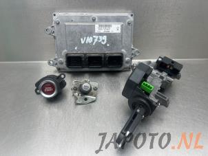 Gebruikte Contactslot + computer Honda CR-Z (ZF1) 1.5 Hybrid 16V Prijs € 209,95 Margeregeling aangeboden door Japoto Parts B.V.