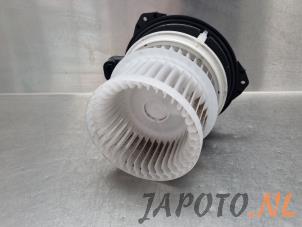 Gebruikte Aanjager Toyota RAV4 (A5) 2.5 Hybrid 16V AWD Prijs € 78,74 Margeregeling aangeboden door Japoto Parts B.V.