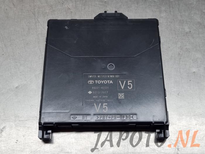 Gebruikte Module Bodycontrol Toyota RAV4 (A5) 2.5 Hybrid 16V AWD Prijs € 157,49 Margeregeling aangeboden door Japoto Parts B.V.