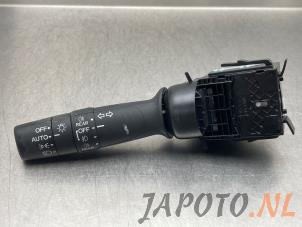 Gebruikte Licht Schakelaar Honda Jazz (GK/GP) 1.3 -i-VTEC 16V Prijs € 41,95 Margeregeling aangeboden door Japoto Parts B.V.
