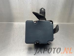 Gebruikte ABS Pomp Honda Jazz (GK/GP) 1.3 -i-VTEC 16V Prijs € 183,70 Margeregeling aangeboden door Japoto Parts B.V.