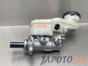 Gebruikte Hoofdremcilinder Honda Jazz (GK/GP) 1.3 -i-VTEC 16V Prijs € 52,45 Margeregeling aangeboden door Japoto Parts B.V.
