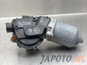 Gebruikte Ruitenwissermotor voor Honda Jazz (GE6/GE8/GG/GP) 1.4 VTEC 16V Prijs € 52,49 Margeregeling aangeboden door Japoto Parts B.V.