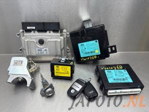 Gebruikte Kontaktslot + computer Kia Rio IV (YB) 1.0i T-GDi 120 12V Prijs € 208,95 Margeregeling aangeboden door Japoto Parts B.V.