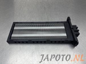 Gebruikte Element Kachelverwarming Kia Rio IV (YB) 1.0i T-GDi 120 12V Prijs € 36,70 Margeregeling aangeboden door Japoto Parts B.V.