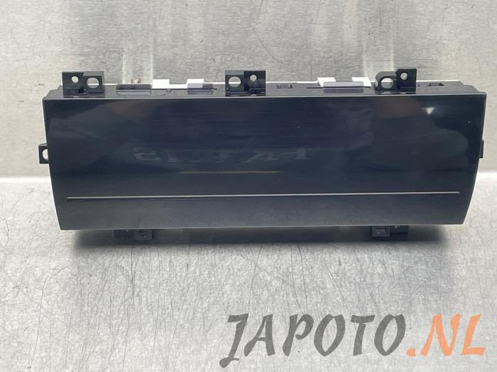 Gebruikte Display Interieur Honda Jazz (GK/GP) 1.3 -i-VTEC 16V Prijs € 131,20 Margeregeling aangeboden door Japoto Parts B.V.
