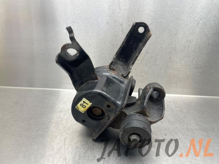 Gebruikte Motorsteun Toyota Urban Cruiser 1.33 Dual VVT-I 16V 2WD Prijs € 36,70 Margeregeling aangeboden door Japoto Parts B.V.