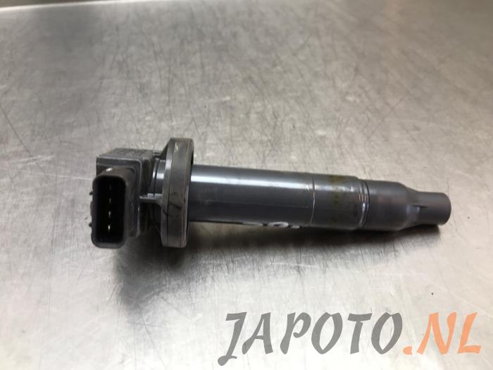 Gebruikte Pen Bobine Toyota Aygo (B40) 1.0 12V VVT-i Prijs € 10,49 Margeregeling aangeboden door Japoto Parts B.V.