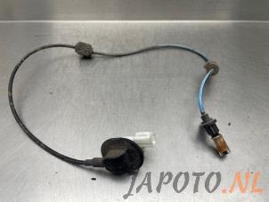 Gebruikte ABS Sensor Mazda CX-5 I (KE,GH) 2.2 Skyactiv D 150 16V 4WD Prijs € 20,95 Margeregeling aangeboden door Japoto Parts B.V.