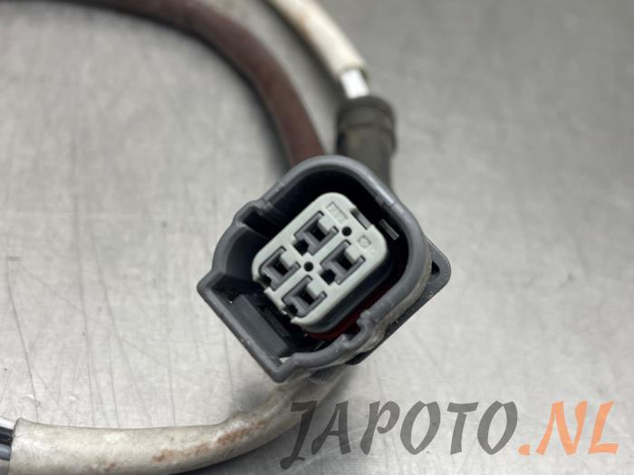 Lambda Sonde van een Honda Jazz (GK/GP) 1.3 -i-VTEC 16V 2017