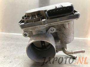 Gebruikte Gasklephuis Toyota Urban Cruiser 1.33 Dual VVT-I 16V 2WD Prijs € 68,25 Margeregeling aangeboden door Japoto Parts B.V.