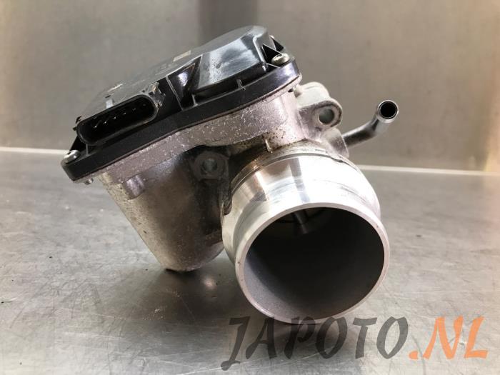 Gebruikte Gasklephuis Hyundai Bayon 1.0 T-GDI 12V Mild Hybrid 48V Prijs € 104,95 Margeregeling aangeboden door Japoto Parts B.V.