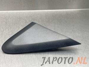 Gebruikte Spiegelkap rechts Mitsubishi Space Star (A0) 1.0 12V Prijs € 14,95 Margeregeling aangeboden door Japoto Parts B.V.
