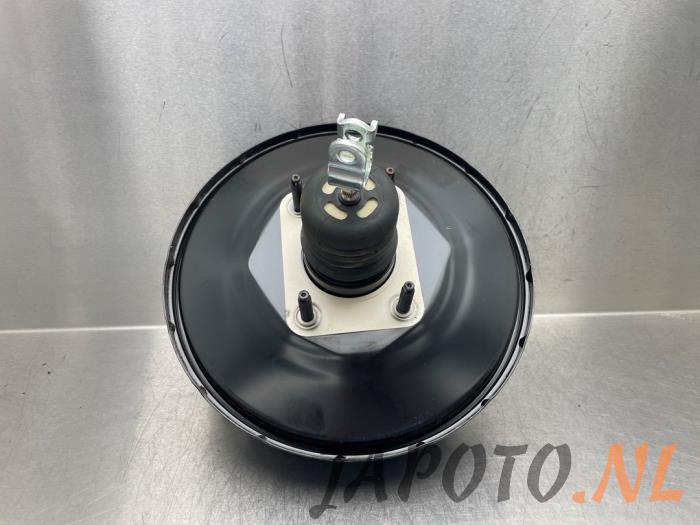 Gebruikte Rembekrachtiger Honda Jazz (GK/GP) 1.3 -i-VTEC 16V Prijs € 62,95 Margeregeling aangeboden door Japoto Parts B.V.