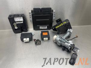 Gebruikte Kontaktslot + computer Infiniti FX (S50) 35 3.5i 24V AWD Prijs € 262,45 Margeregeling aangeboden door Japoto Parts B.V.