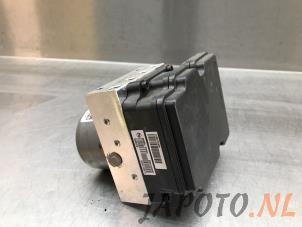 Gebruikte ABS Pomp Hyundai Bayon 1.0 T-GDI 12V Mild Hybrid 48V Prijs € 209,95 Margeregeling aangeboden door Japoto Parts B.V.