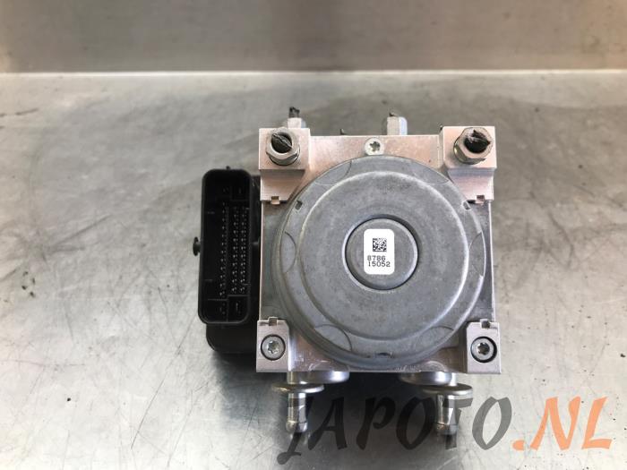 Gebruikte ABS Pomp Mazda 2 (DJ/DL) 1.5 SkyActiv-G 90 Prijs € 131,25 Margeregeling aangeboden door Japoto Parts B.V.