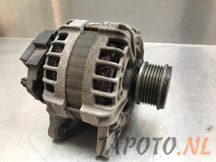 Gebruikte Dynamo Nissan Pulsar (C13) 1.5 dCi DPF Prijs € 31,45 Margeregeling aangeboden door Japoto Parts B.V.