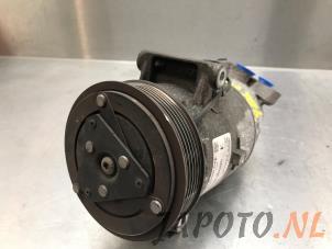 Gebruikte Aircopomp Nissan Qashqai (J10) 2.0 16V Prijs € 157,49 Margeregeling aangeboden door Japoto Parts B.V.