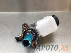 Gebruikte Hoofdremcilinder Infiniti FX (S50) 35 3.5i 24V AWD Prijs € 36,70 Margeregeling aangeboden door Japoto Parts B.V.