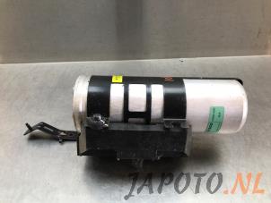 Gebruikte Airco Droger Nissan Leaf (ZE1) 39/40kWh Prijs € 49,95 Margeregeling aangeboden door Japoto Parts B.V.