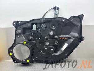 Gebruikte Ruitmechaniek 4Deurs rechts-voor Mazda CX-3 (DJ/DK) 1.5 Skyactiv D 105 16V Prijs € 52,49 Margeregeling aangeboden door Japoto Parts B.V.