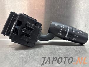 Gebruikte Schakelaar Ruitenwisser Mazda CX-3 (DJ/DK) 1.5 Skyactiv D 105 16V Prijs € 26,20 Margeregeling aangeboden door Japoto Parts B.V.