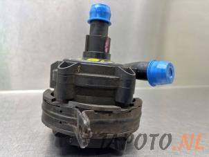 Gebruikte Koelvloeistof pomp Chevrolet Volt 1.4 16V Prijs € 104,95 Margeregeling aangeboden door Japoto Parts B.V.