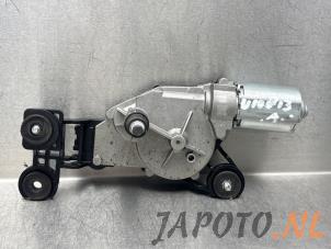 Gebruikte Ruitenwissermotor achter Hyundai Veloster 1.6 GDI 16V Prijs € 52,45 Margeregeling aangeboden door Japoto Parts B.V.