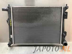 Gebruikte Radiateur Hyundai Veloster 1.6 GDI 16V Prijs € 104,95 Margeregeling aangeboden door Japoto Parts B.V.