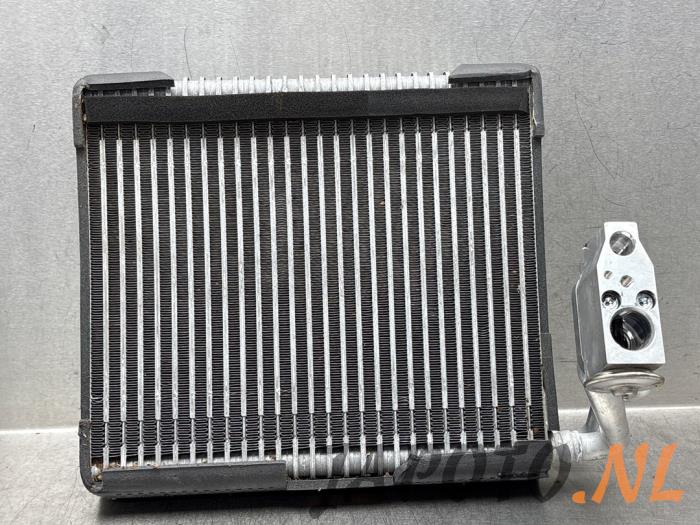 Gebruikte Aircoverdamper Nissan Qashqai (J11) 1.2 DIG-T 16V Prijs € 104,95 Margeregeling aangeboden door Japoto Parts B.V.