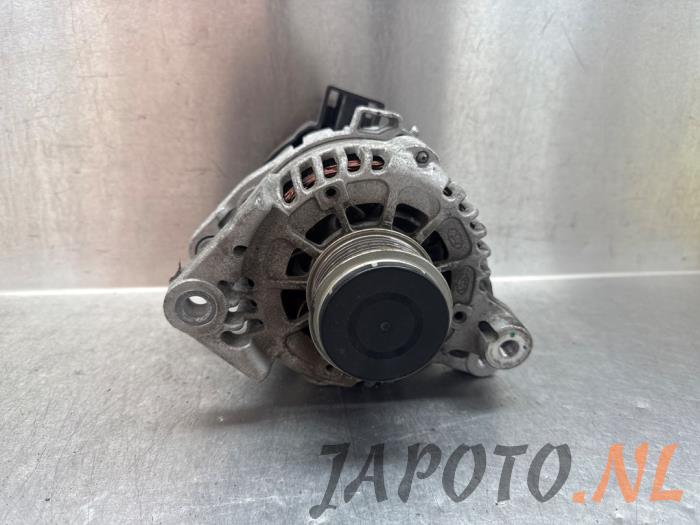 Gebruikte Dynamo Kia Cee'd (JDB5) 1.0i T-GDi 12V 120 Prijs € 52,45 Margeregeling aangeboden door Japoto Parts B.V.
