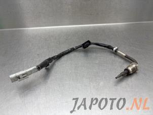 Gebruikte Uitlaat temperatuursensor Hyundai Kona (SX2) 1.6 GDi HEV 16V Prijs € 52,45 Margeregeling aangeboden door Japoto Parts B.V.