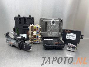 Gebruikte Kontaktslot + computer Nissan X-Trail (T32) 1.6 Energy dCi All Mode Prijs € 315,00 Margeregeling aangeboden door Japoto Parts B.V.