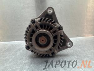 Gebruikte Dynamo Nissan Qashqai (J10) 1.6 16V Prijs € 52,49 Margeregeling aangeboden door Japoto Parts B.V.