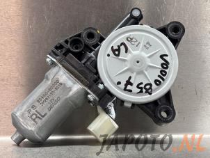 Gebruikte Raammotor Portier Kia Soul II (PS) EV Prijs € 52,45 Margeregeling aangeboden door Japoto Parts B.V.