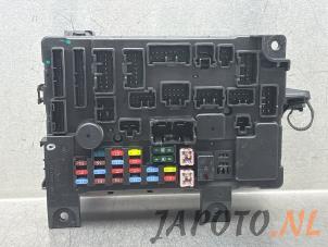 Gebruikte Zekeringkast Mitsubishi Outlander (GF/GG) 2.0 16V PHEV 4x4 Prijs € 104,95 Margeregeling aangeboden door Japoto Parts B.V.