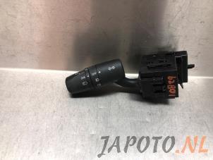Gebruikte Schakelaar Licht Mazda 6 SportBreak (GJ/GH/GL) 2.2 SkyActiv-D 175 16V Prijs € 41,99 Margeregeling aangeboden door Japoto Parts B.V.