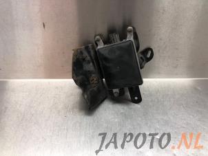 Gebruikte Dode hoek sensor Mazda 6 SportBreak (GJ/GH/GL) 2.2 SkyActiv-D 175 16V Prijs € 157,45 Margeregeling aangeboden door Japoto Parts B.V.