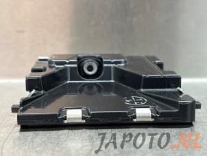 Gebruikte Camera voorzijde Toyota Prius (ZVW5) 1.8 16V Hybrid Prijs € 209,95 Margeregeling aangeboden door Japoto Parts B.V.