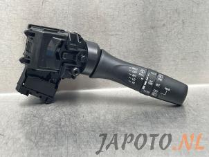 Gebruikte Ruitenwis Schakelaar Suzuki Swift (ZCE/ZDE) 1.2 VVT 12V Hybrid Prijs € 49,95 Margeregeling aangeboden door Japoto Parts B.V.