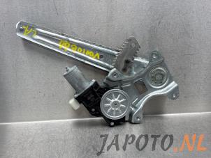 Gebruikte Ruitmechaniek 4Deurs links-achter Suzuki Swift (ZCE/ZDE) 1.2 VVT 12V Hybrid Prijs € 99,95 Margeregeling aangeboden door Japoto Parts B.V.