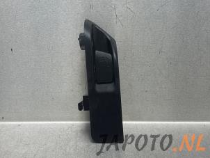 Gebruikte Tankklep Schakelaar Toyota Yaris IV (P21/PA1/PH1) 1.5 12V VVT-i Prijs € 20,95 Margeregeling aangeboden door Japoto Parts B.V.