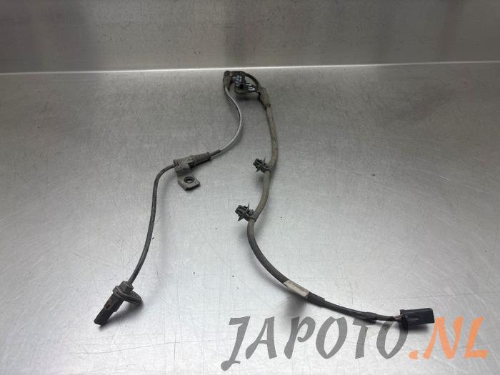 Gebruikte ABS Sensor Hyundai i30 Wagon (PDEF) 1.4 T-GDI 16V Prijs € 26,20 Margeregeling aangeboden door Japoto Parts B.V.
